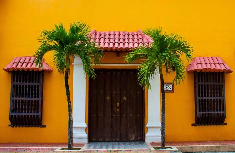 Things To Keep At The Entrance Of The House To Attract Ma Lakshmi